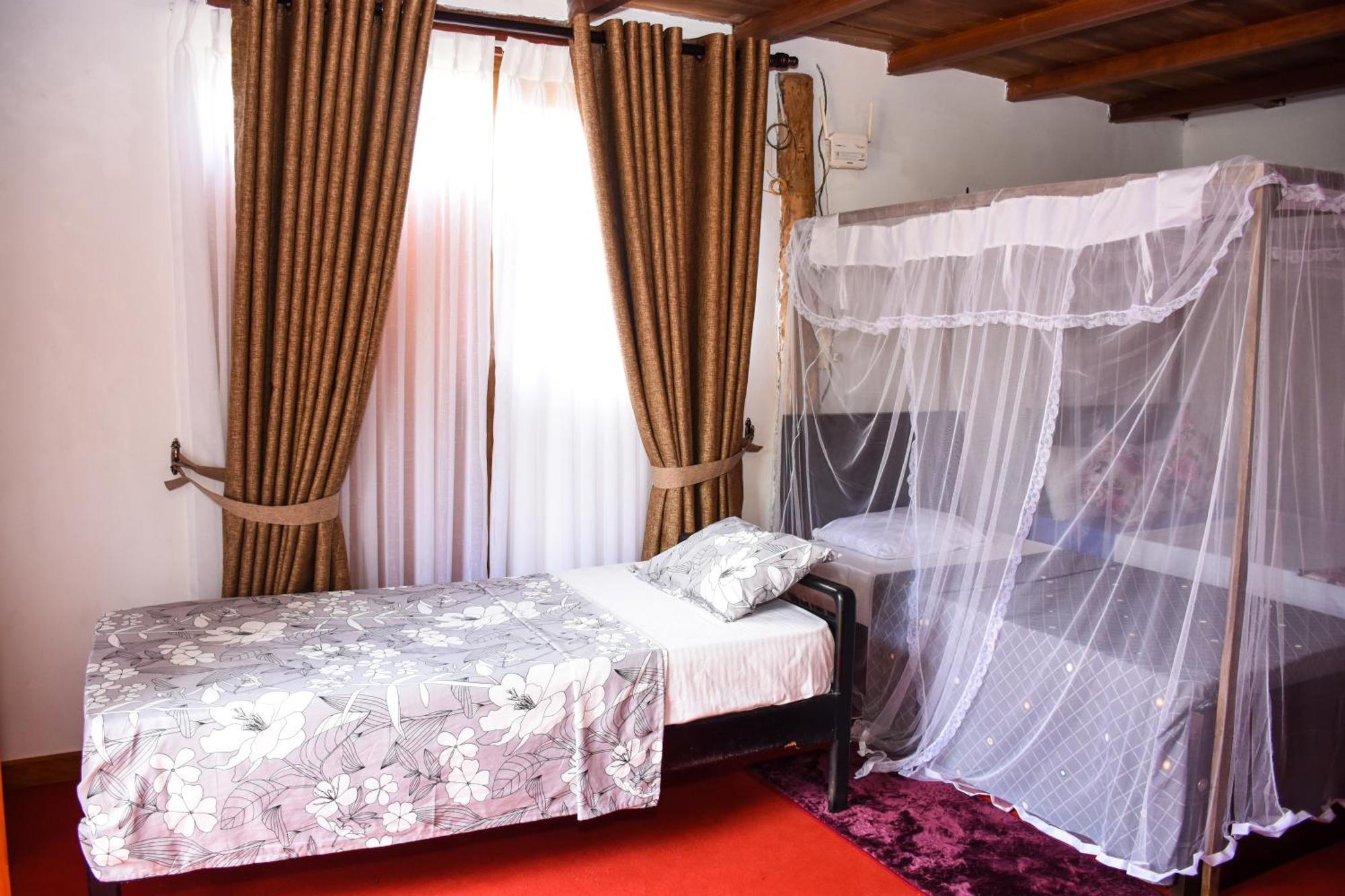 Steps Garden Resort Негомбо Екстериор снимка