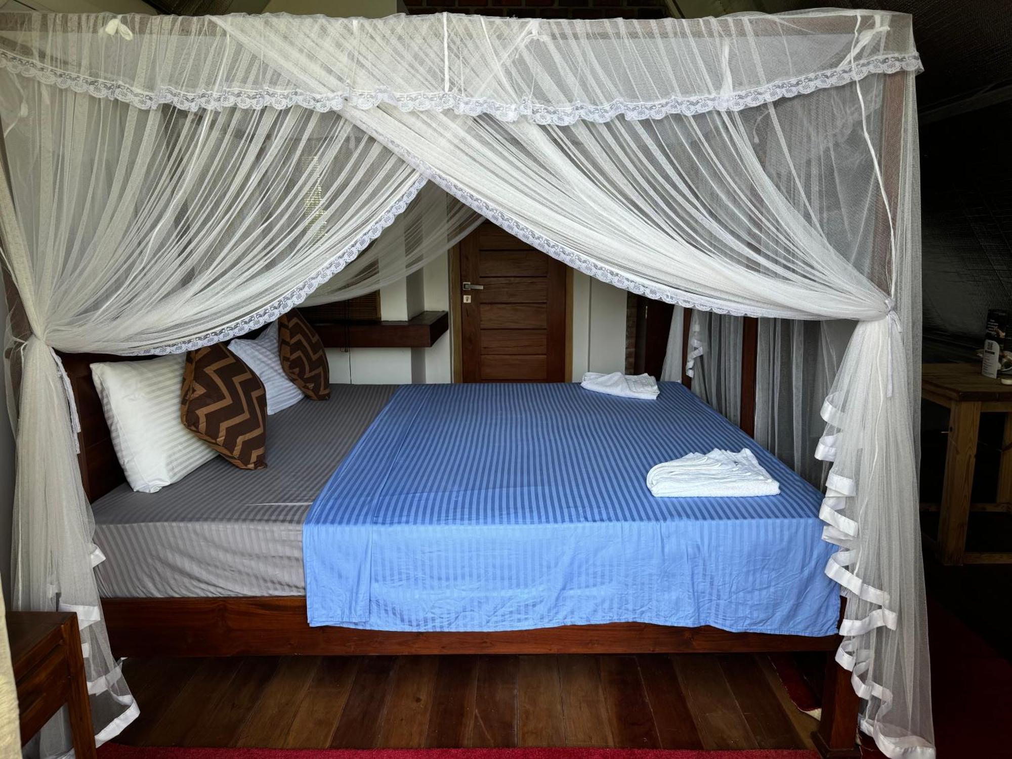 Steps Garden Resort Негомбо Екстериор снимка